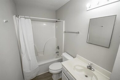 2001 10th St unit E, Slidell, LA 70458 - photo 4