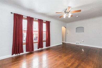 817 22nd Ave SW, Cedar Rapids, IA 52404 - photo 4