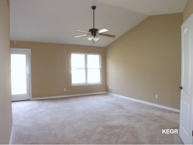 137 Oregon Ln, Kimberling City, MO 65686 - photo 2