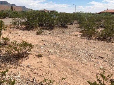 1740 Las Lomas Ct, Alamogordo, NM 88310 - photo 2