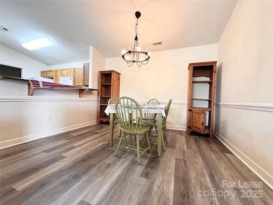 10626 Hill Point Ct unit 10626, Charlotte, NC 28262 - photo 5