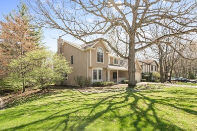 6605 Timbertrails Rd unit 4, Lisle, IL 60532 - photo 3