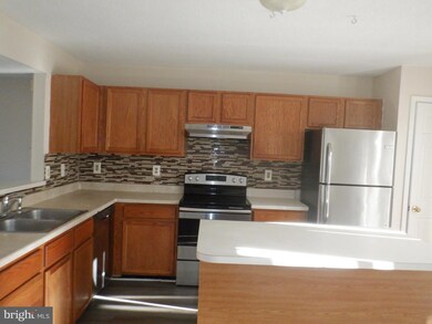 2427 Repton Ct, Windsor Mill, MD 21244 - photo 6