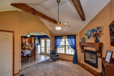 998 W Pembrook Ave-9