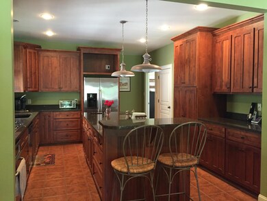 Spectacular Kitchen