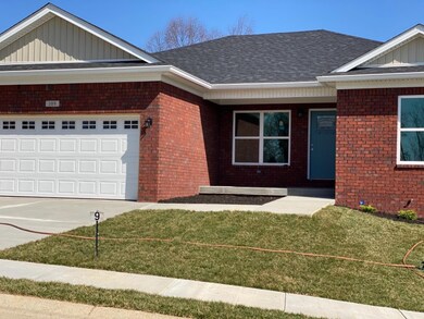 109 Blue Spruce Dr, Frankfort, KY 40601 - photo 5