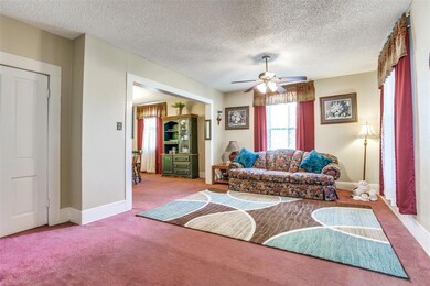 220 W Heron St, Denison, TX 75020 - photo 3