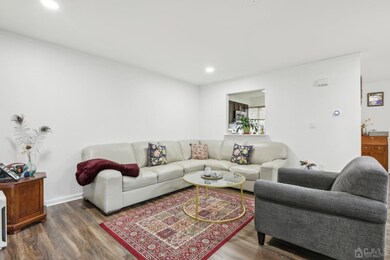 1067 Rahway Ave unit 10, Avenel, NJ 07001 - photo 5