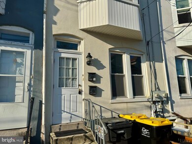 22 W 5th St unit 1ST FLOOR, Boyertown, PA 19512 - photo 2