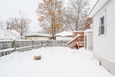 30 Jacques St, Lowell, MA 01850 - photo 5