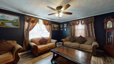 834 Helm St, Logansport, IN 46947 - photo 5