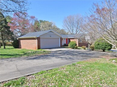 1001 Hunter St unit 42, Statesville, NC 28677 - photo 2