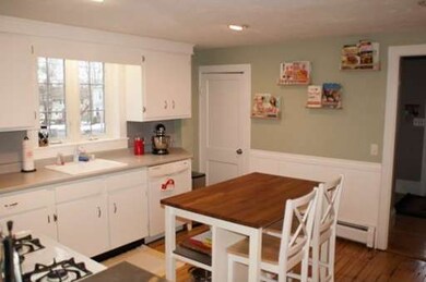 49 Arlington St, Rockland, MA 02370 - photo 6
