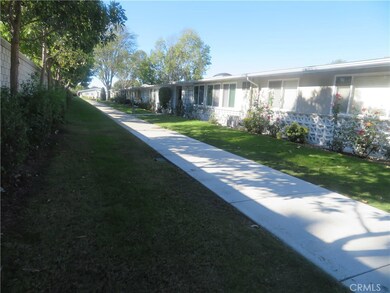 1842 Thunderbird Dr unit M2-1-B, Seal Beach, CA 90740 - photo 4