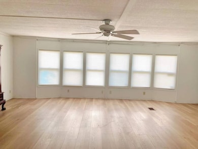 7100 Ulmerton Rd unit 385, Largo, FL 33771 - photo 3