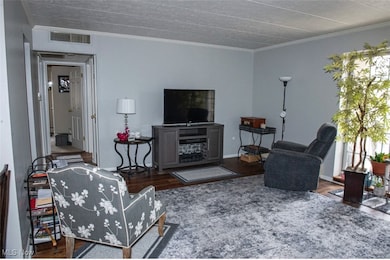 5200 West Blvd unit 407, Youngstown, OH 44512 - photo 6