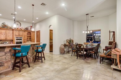 007_Dining Room