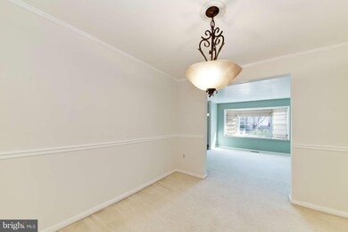 3062 Southern Elm Ct, Fairfax, VA 22031 - photo 4