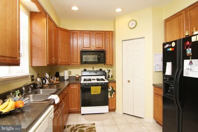 1103 Pennywort Cir, Sykesville, MD 21784 - photo 5