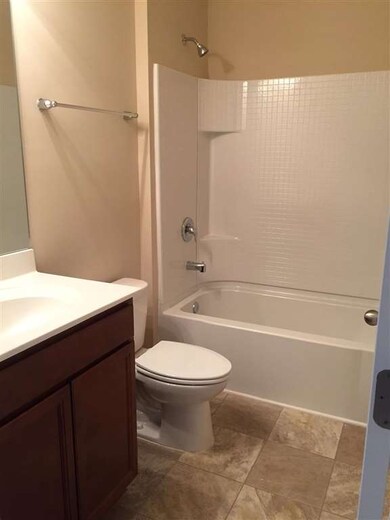 837 Foxdale Dr unit 100, Columbia, TN 38401 - photo 5