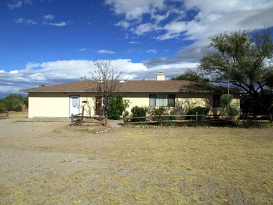 2481 E Calle Bacardi, Vail, AZ 85641 - photo 2
