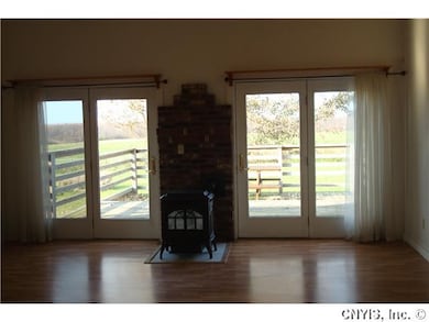 Family Room. Great Room with Vaulted ceilings and 