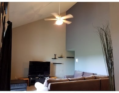 60 Florry Dr unit 26, Dracut, MA 01826 - photo 3