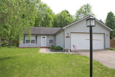 8859 Woodpointe Cir, Indianapolis, IN 46234 - photo 2