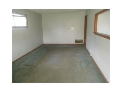 171 N 8th Ave, Beech Grove, IN 46107 - photo 2