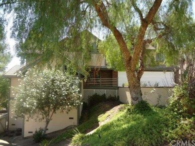 22686 Pin Tail Dr, Canyon Lake, CA 92587 - photo 2