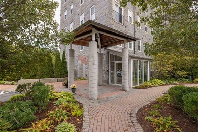 6 Bay Rd unit 20, Newmarket, NH 03857 - photo 2