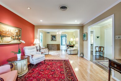 10042 Chevy Chase Dr, Houston, TX 77042 - photo 4