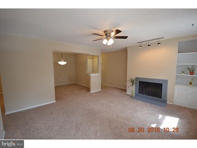 10 Josiah Bartlett Bldg unit 10, Blackwood, NJ 08012 - photo 3