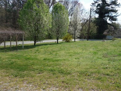 402 Kaye St, Archdale, NC 27263 - photo 6