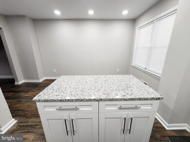 349 Grovethorn Rd, Middle River, MD 21220 - photo 4