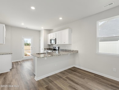 117 N Atlantic Ave, Wilmington, NC 28411 - photo 7