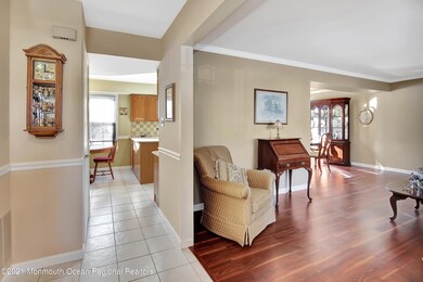 06-Foyer View
