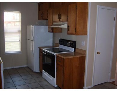 10416 Riverbend Dr, Moss Point, MS 39562 - photo 4