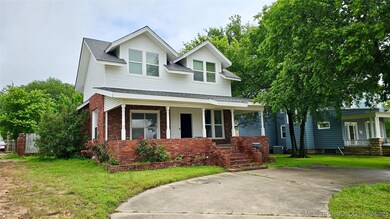 527 E Washington Ave, McAlester, OK 74501 - photo 2