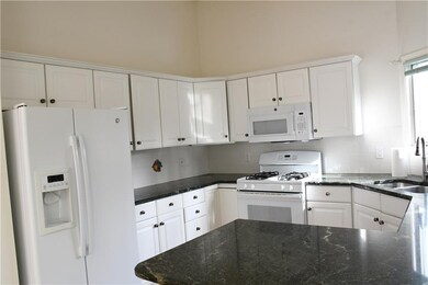 33 Oceanwoods Dr, North Kingstown, RI 02852 - photo 4