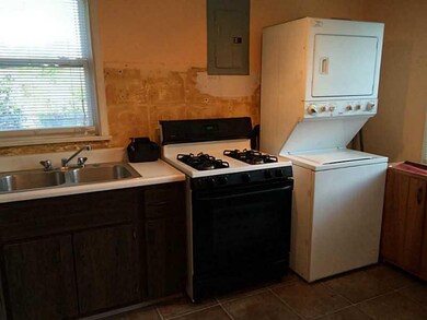 Other. Eat in Kitchen