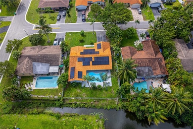 7505 NW 40th Place, Coral Springs, FL 33065 - photo 6