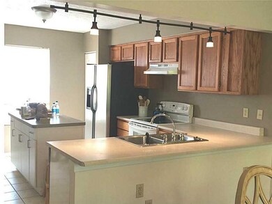 Cafeteria/Kitchen.