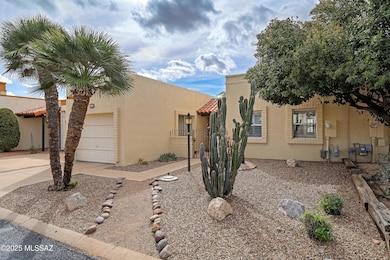 1343 W Calle Madrid, Green Valley, AZ 85622 - photo 4