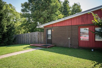 6710 Vandre Ave, Louisville, KY 40228 - photo 2