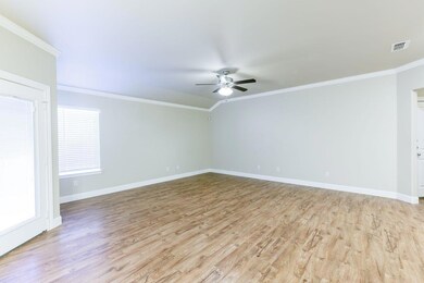 9804 Avenue V unit A, Lubbock, TX 79423 - photo 5