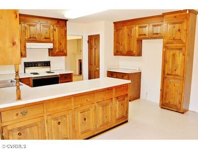 Kitchen - Just think of the possibilities with thi