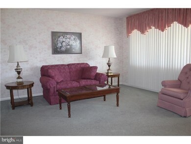 207 Ashford Dr, Broomall, PA 19008 - photo 4