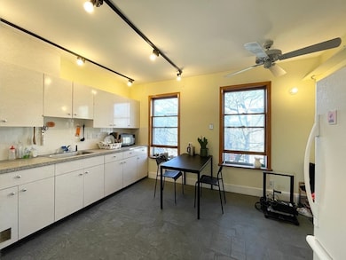 14.5 Magnolia Ave unit 3, Cambridge, MA 02138 - photo 3