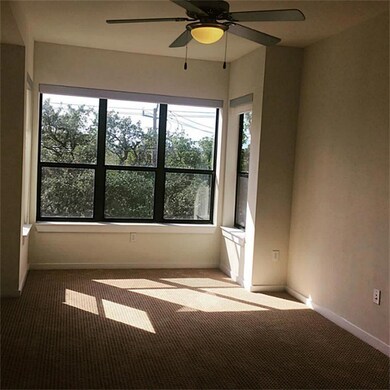 3833 Dunlavy St unit 613, Houston, TX 77006 - photo 4